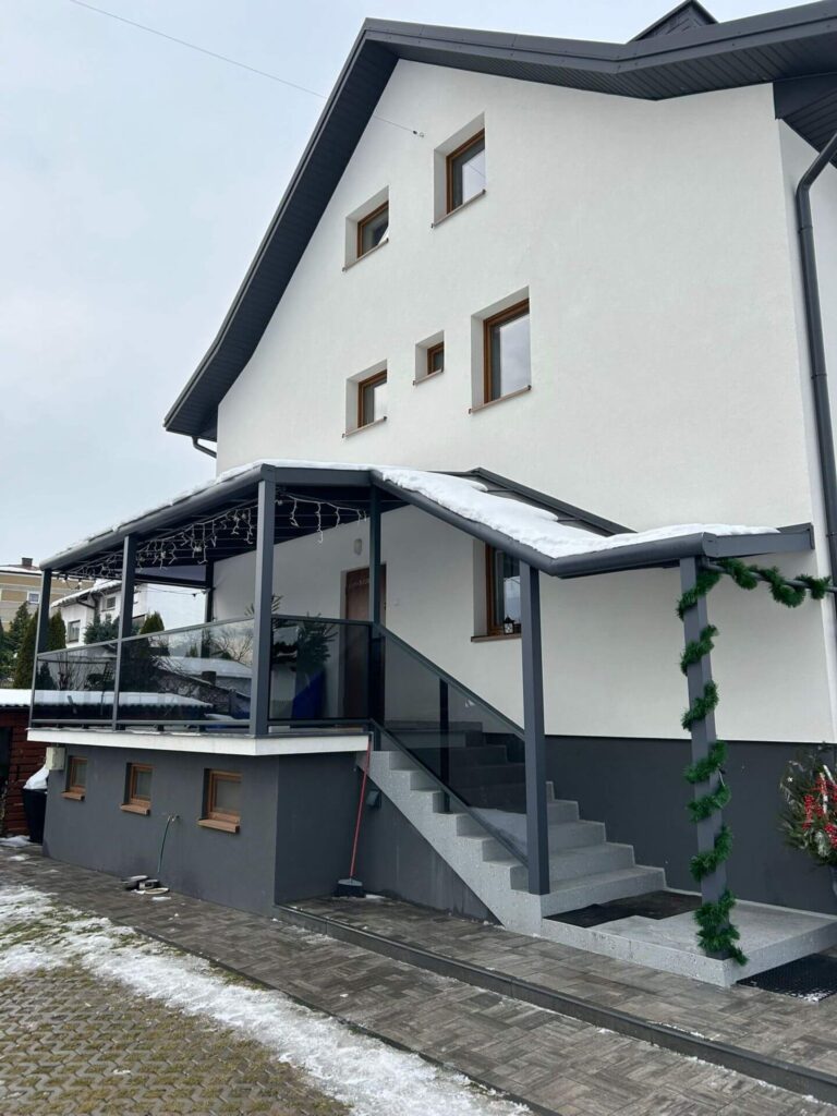 Zadaszenie Tarasu + Barierki Szklane Tumlin 10